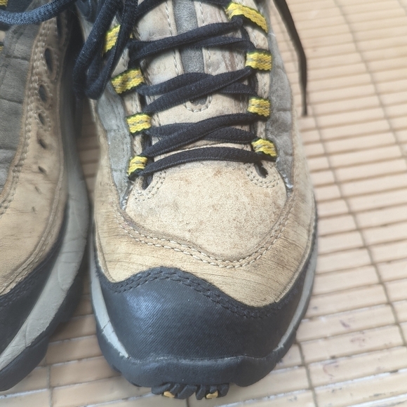 Merrell Men's Brown Pulse Birch/ Yellow Leather Hiking Performance Shoes Size US - Picture 8 of 12